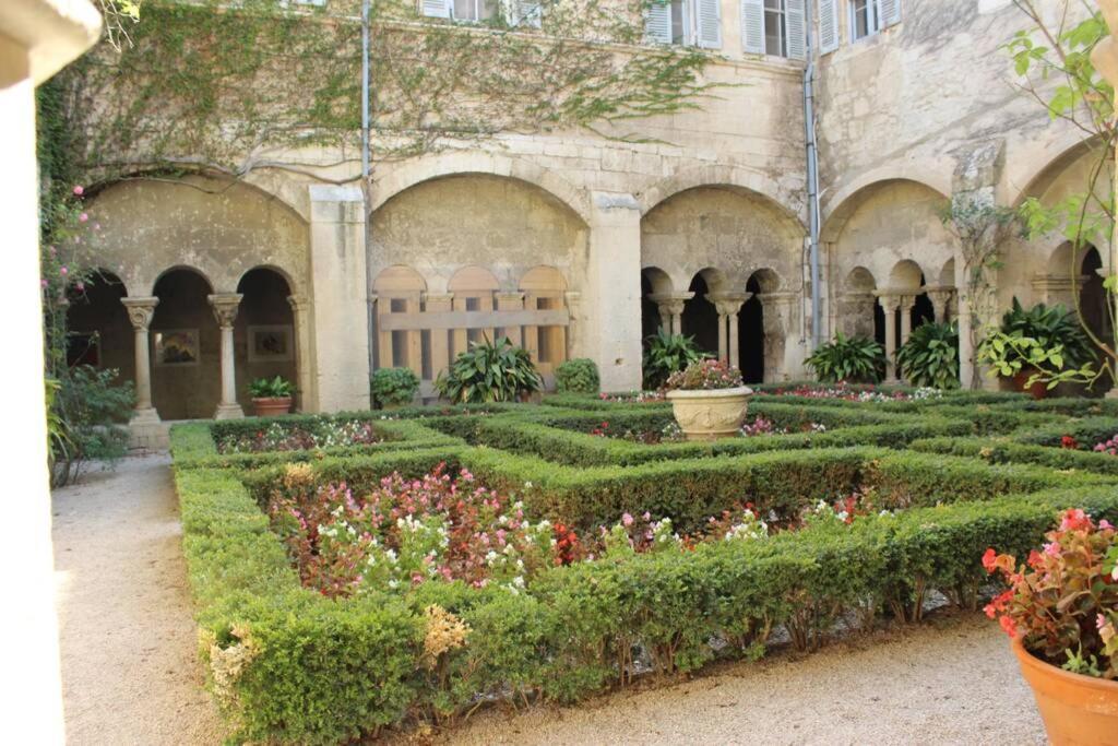 Le Mas De Lucien Entre Arles, Nimes, Avignon. Beaucaire  Bagian luar foto